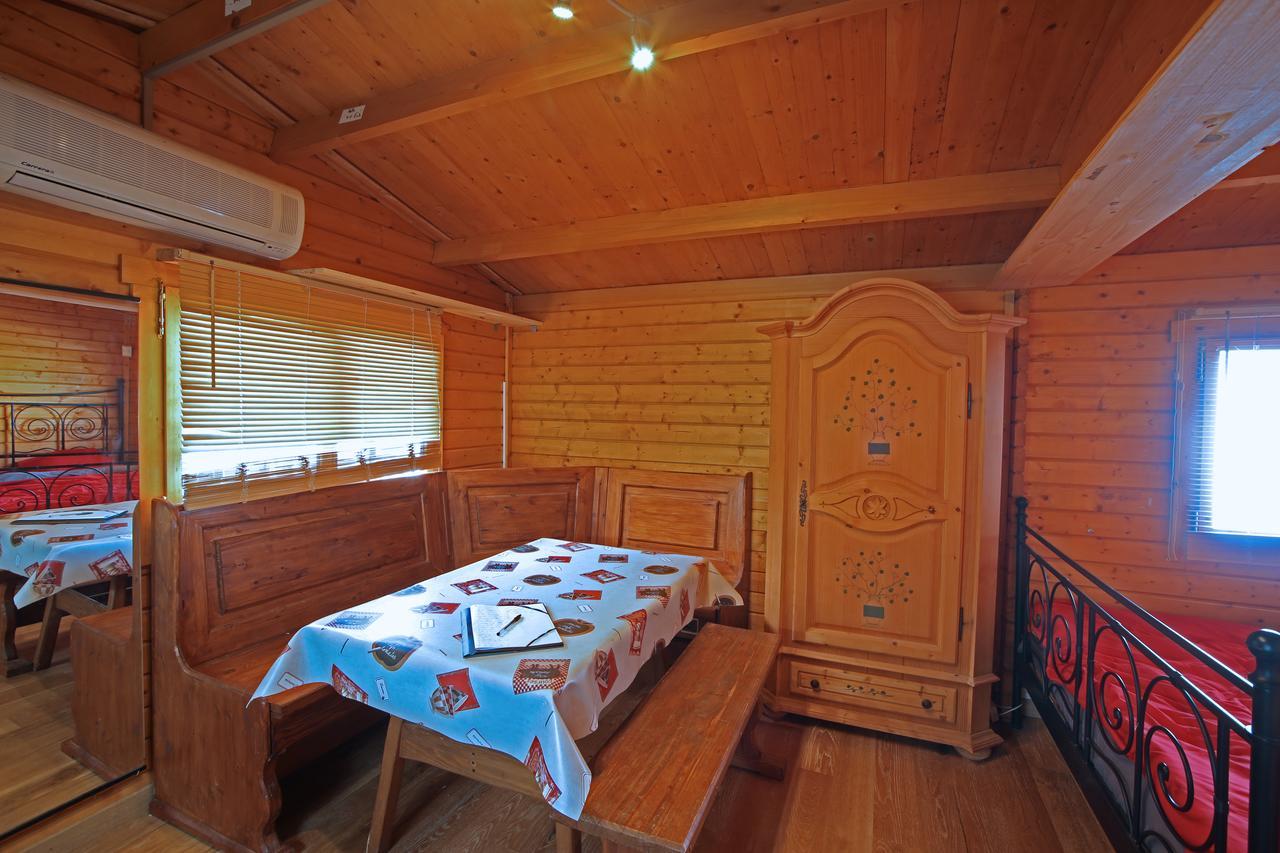 La Lavande Camaret-sur-Aigues Номер фото