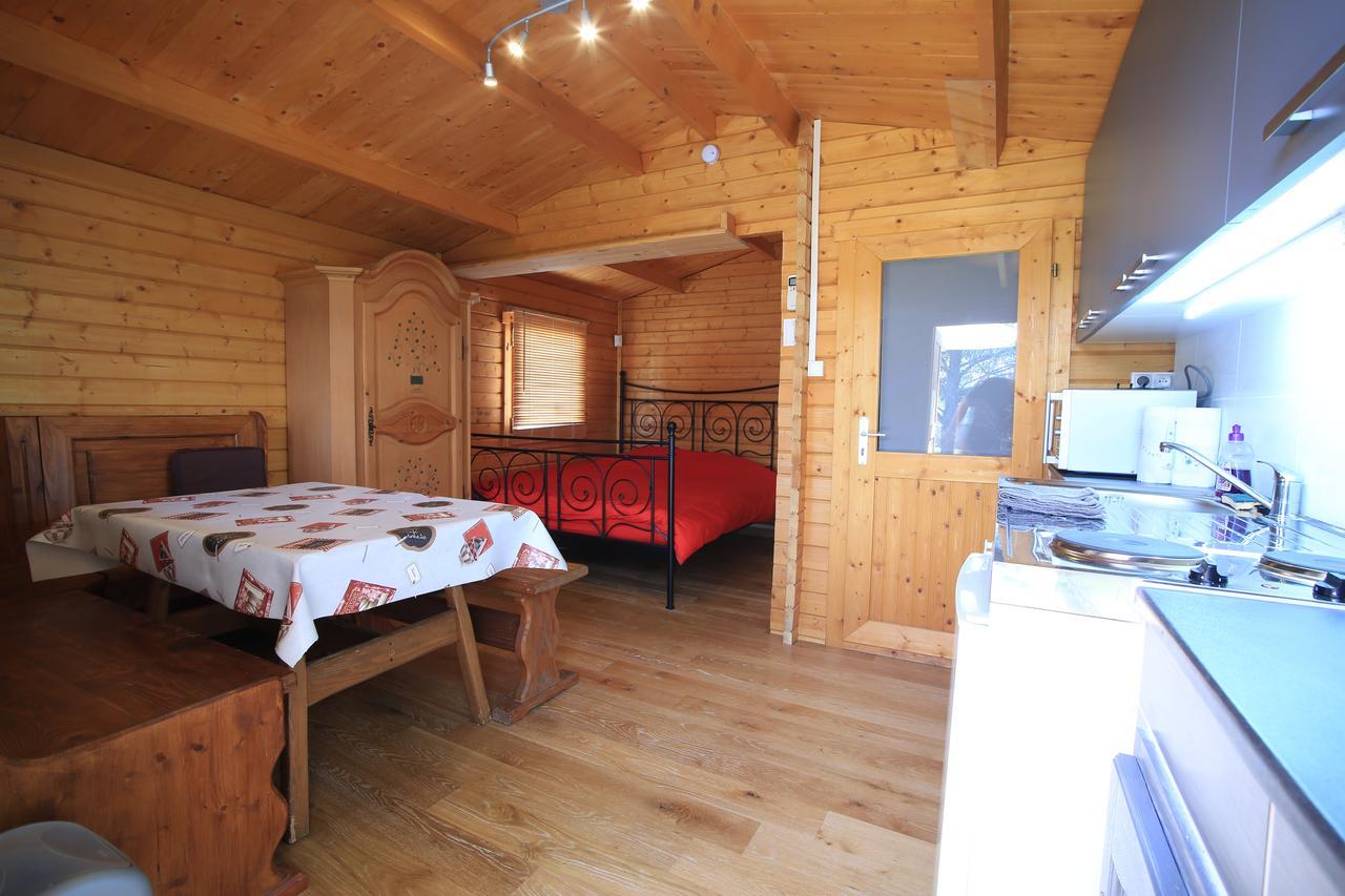 La Lavande Camaret-sur-Aigues Номер фото